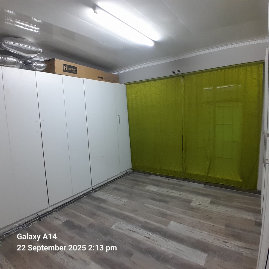 5 Bedroom Property for Sale in Bodorp North West